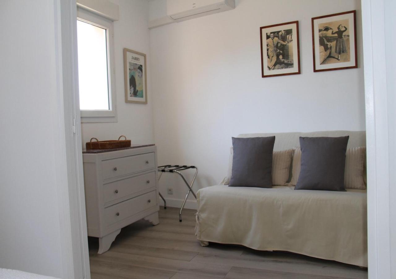 Agreable Maison De Ville Eyragues Dış mekan fotoğraf