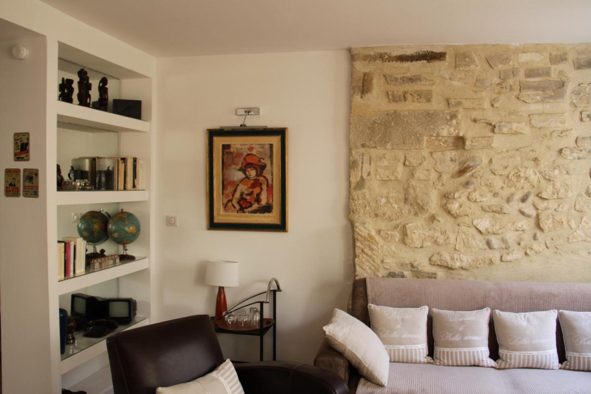 Agreable Maison De Ville Eyragues Dış mekan fotoğraf